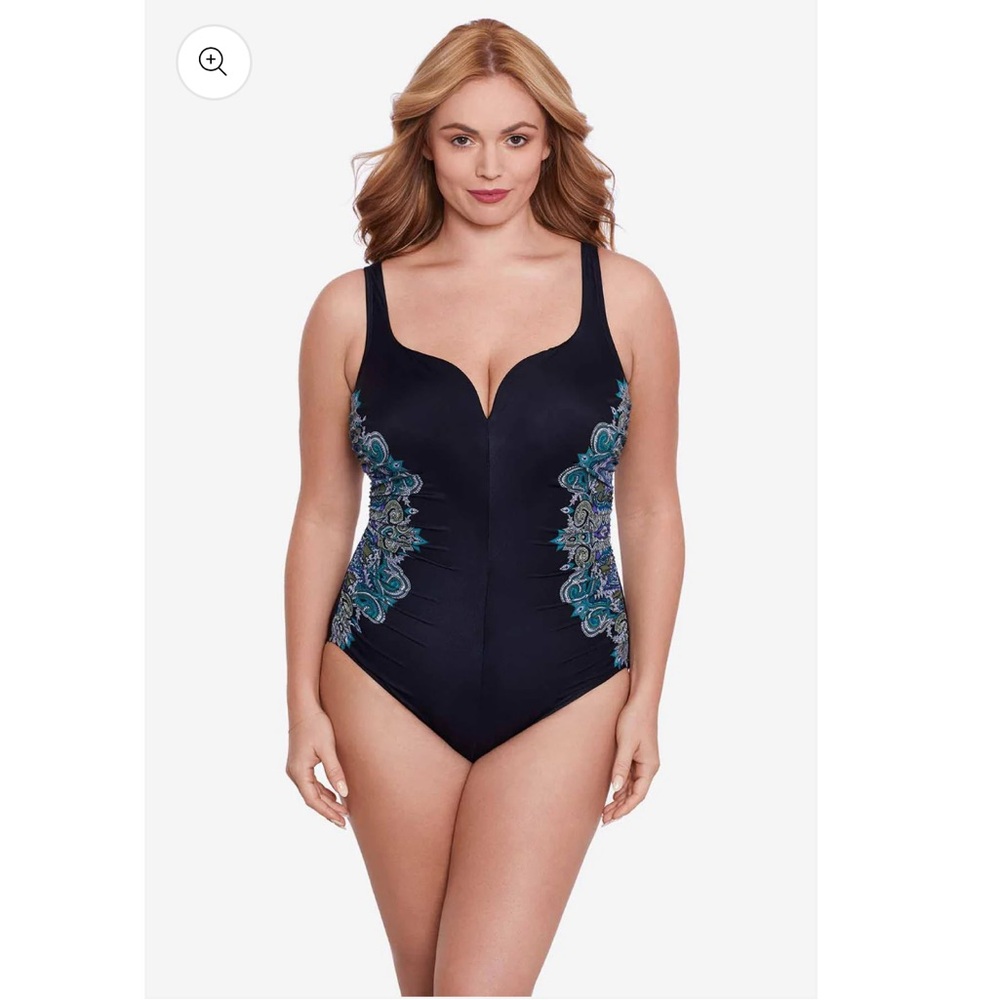 NWT Miraclesuit Plus Size Temptress One Piece